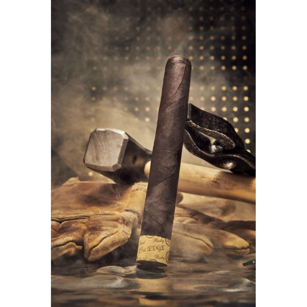 Rocky Patel The Edge Maduro DBL Corona 20/BX Rocky Patel The Edge Maduro DBL Corona 20/BX