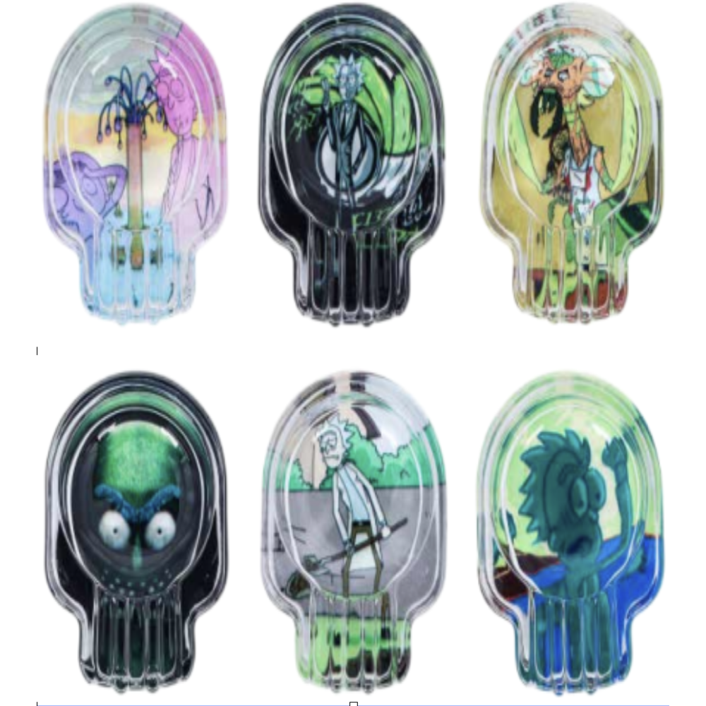 Premium Glass Ashtray R&M Skull 6CT